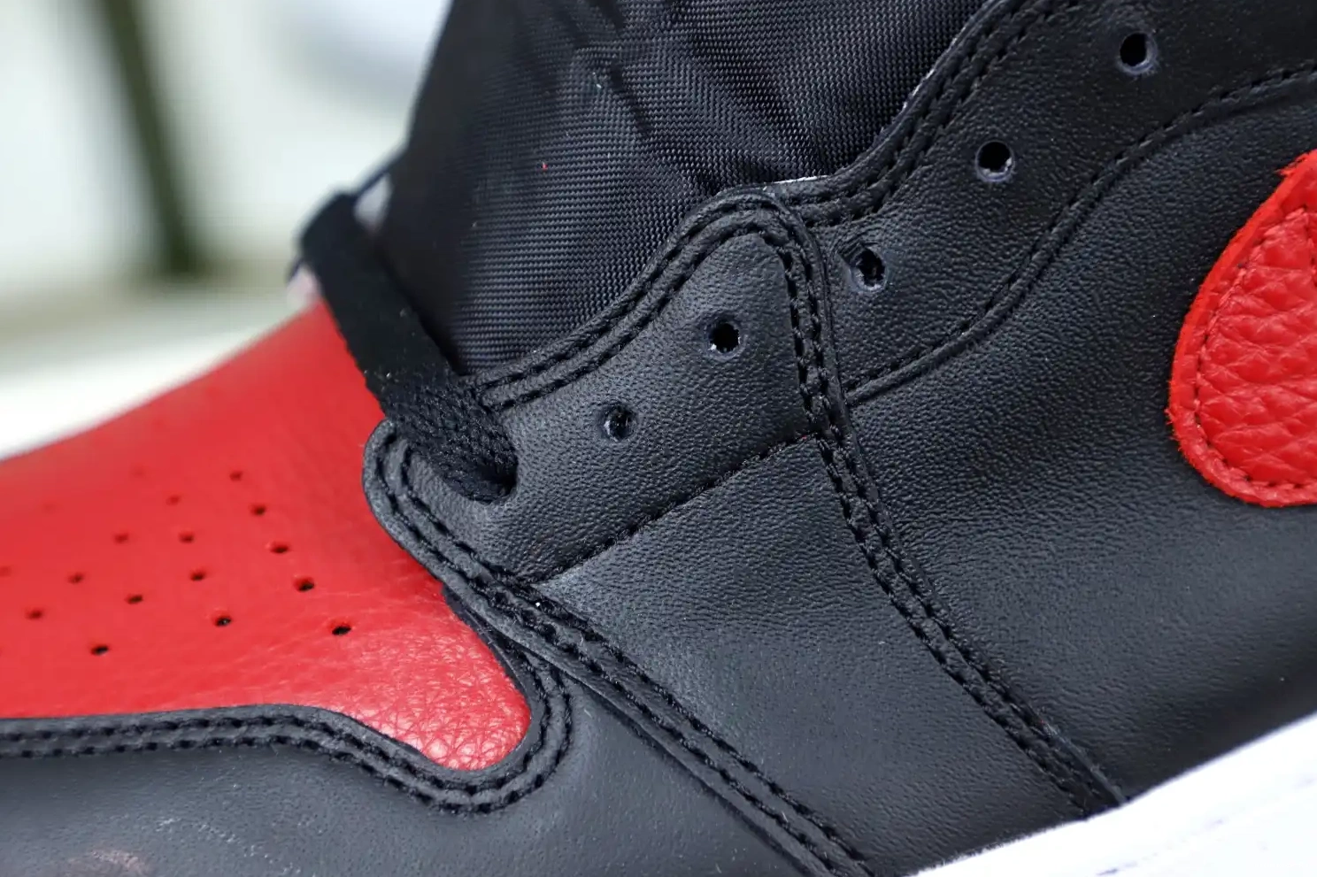 AIR RETRO 1 JORDAN HIGH 'BRED' OG Kimikick 0708